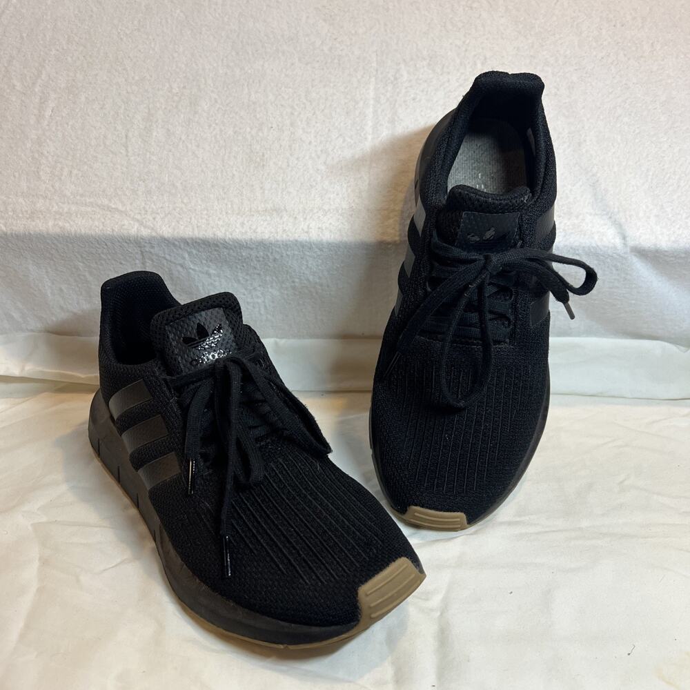 Adidas Swift Run Black Gum Running Training, size 10.5
